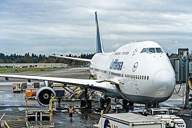 《控制》突然发布更新 为主机版游戏加入120Hz刷新率